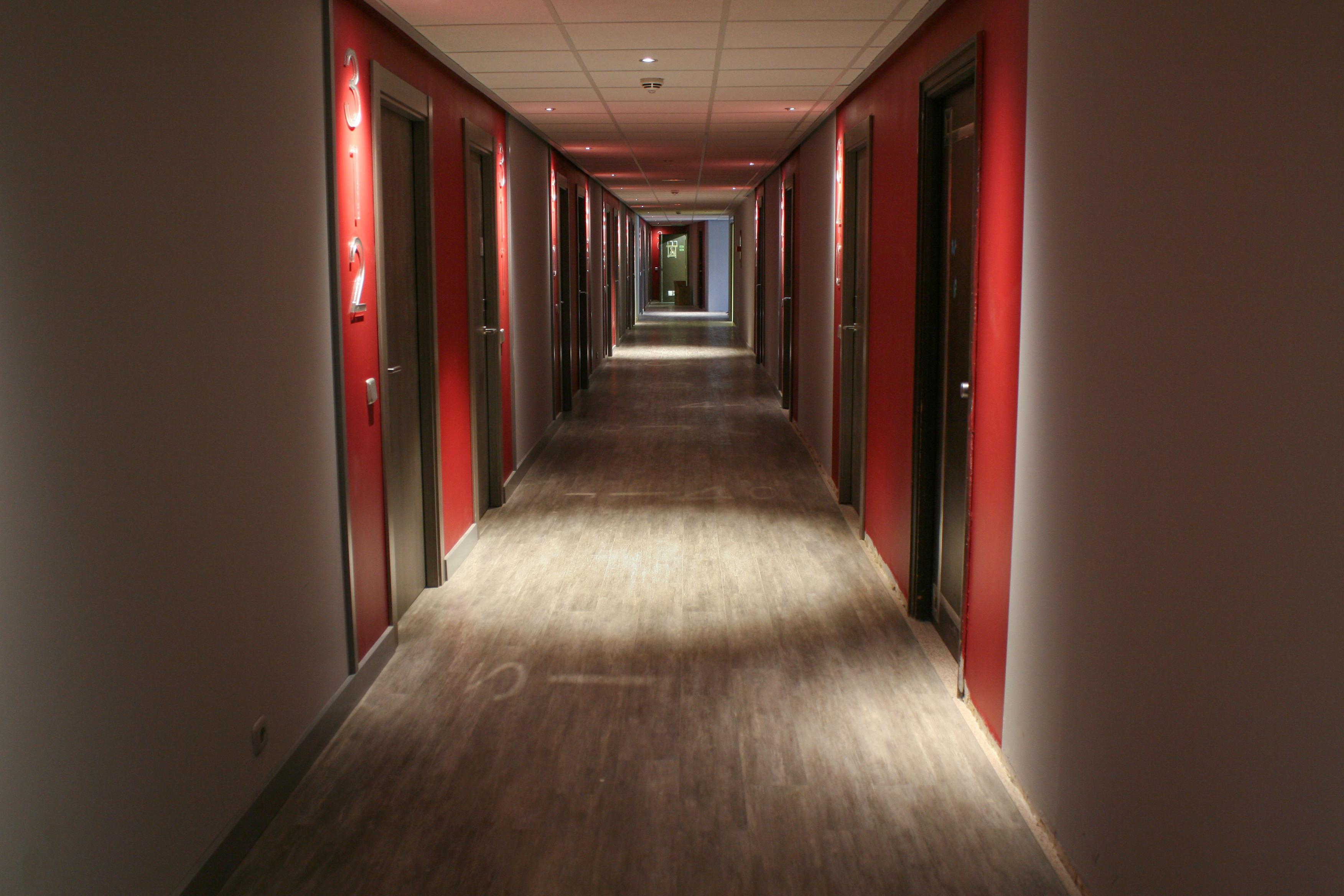 Apartamentos Recoletos Madrid Eksteriør billede