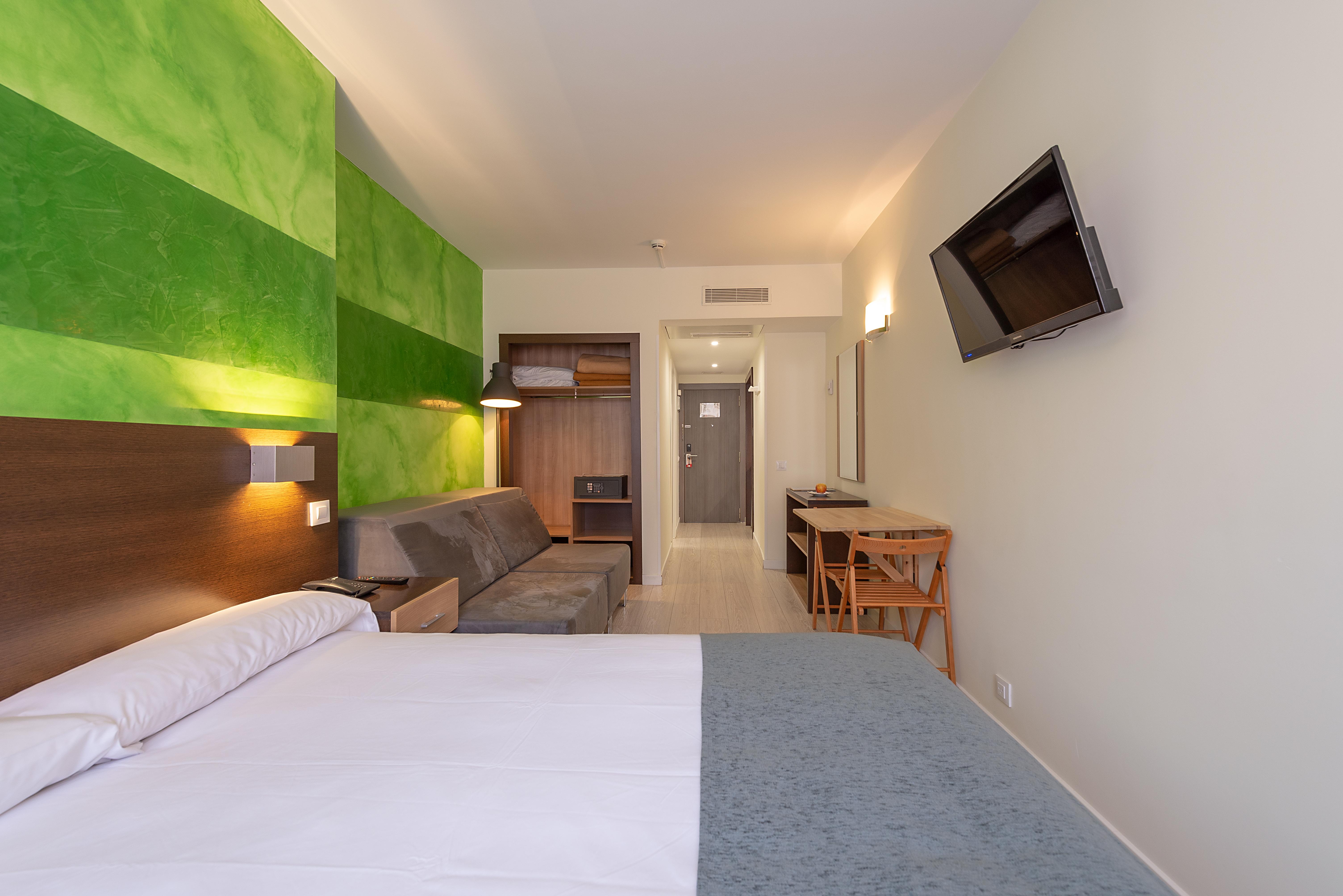 Apartamentos Recoletos Madrid Eksteriør billede
