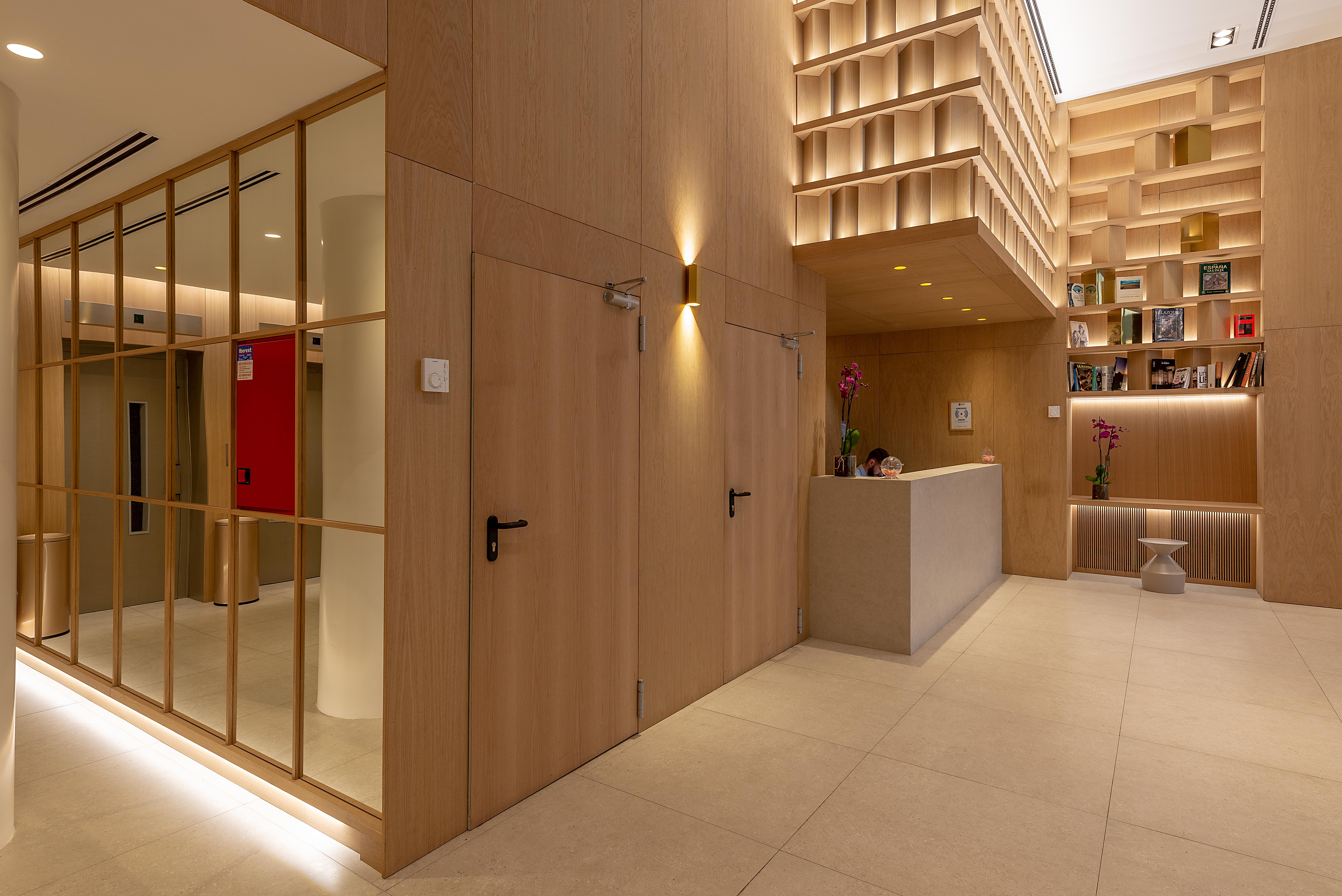 Apartamentos Recoletos Madrid Eksteriør billede